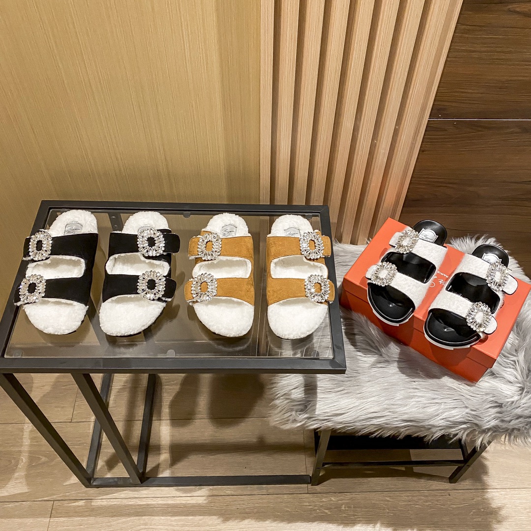 Roger Vivier shoes 02